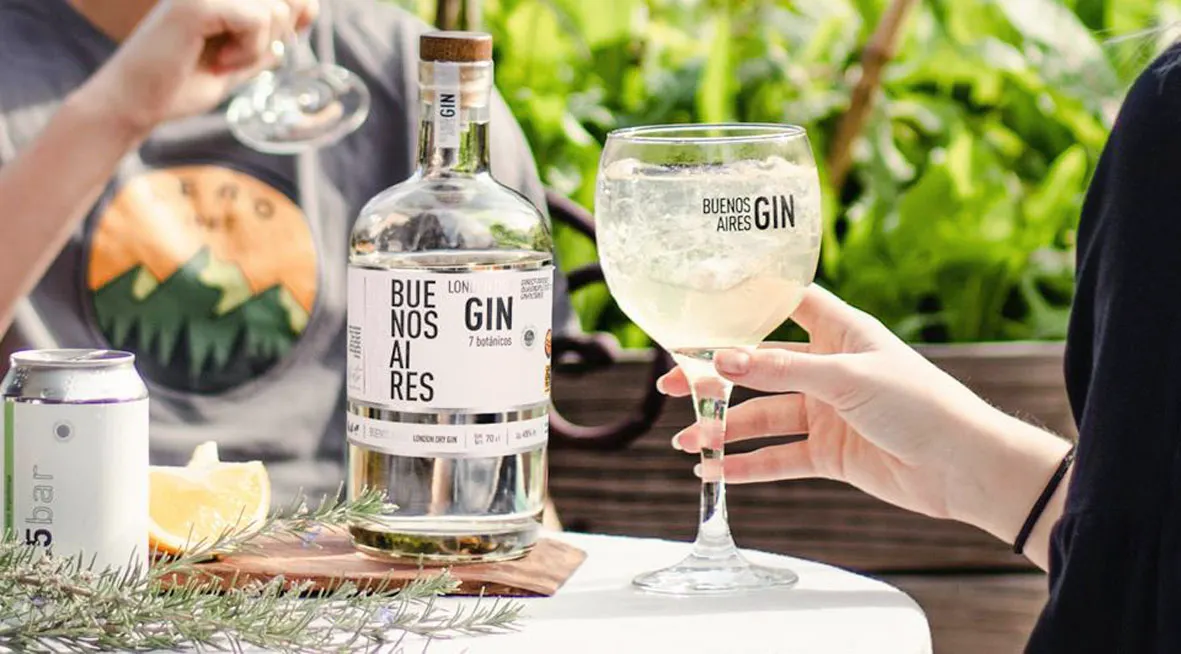 Ginebra: el jardín del alquimista